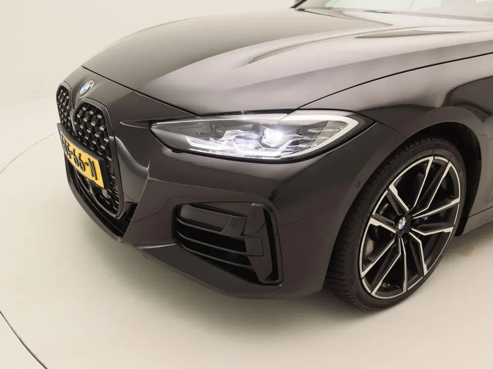 BMW 4-serie M440i xDrive High Executive uit 2022, foto 17
