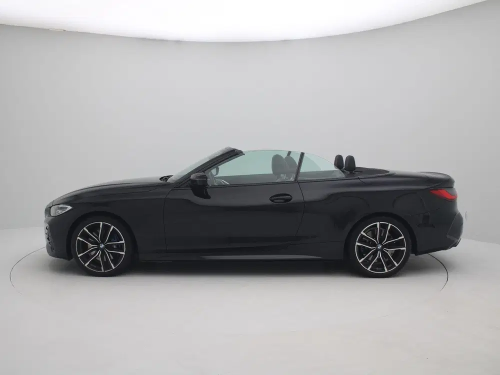BMW 4-serie M440i xDrive High Executive uit 2022, foto 5