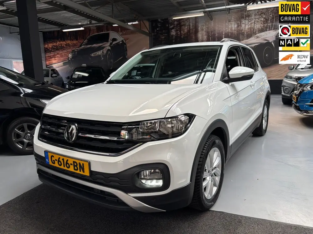 Volkswagen T-Cross 1.0 TSI Life / Navigatie / Trekhaak uit 2019