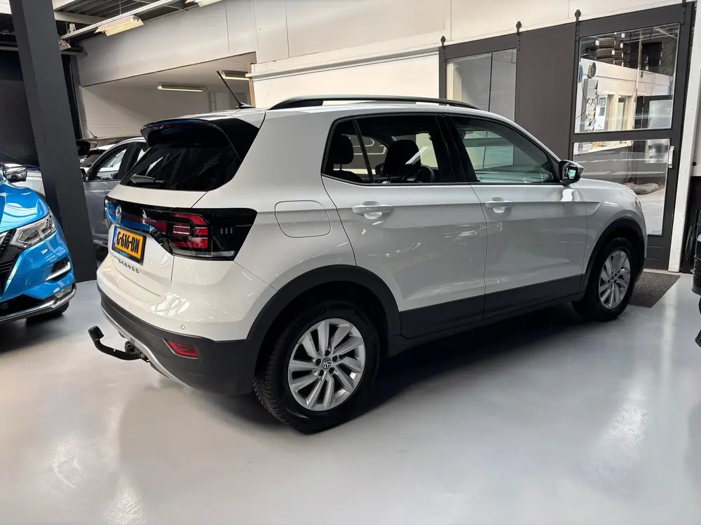 Volkswagen T-Cross 1.0 TSI Life / Navigatie / Trekhaak uit 2019, foto 6