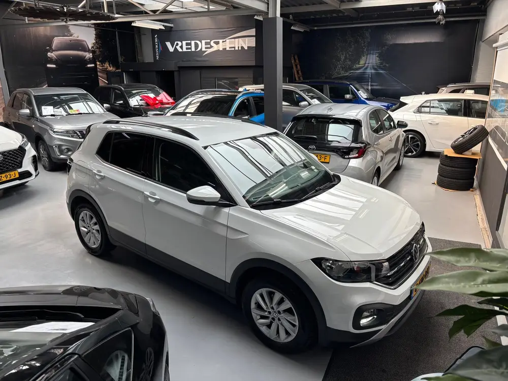 Volkswagen T-Cross 1.0 TSI Life / Navigatie / Trekhaak uit 2019, foto 8