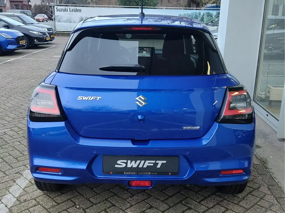 Suzuki Swift 1.2 SELECT SMART HYBRID uit 2026, foto 4