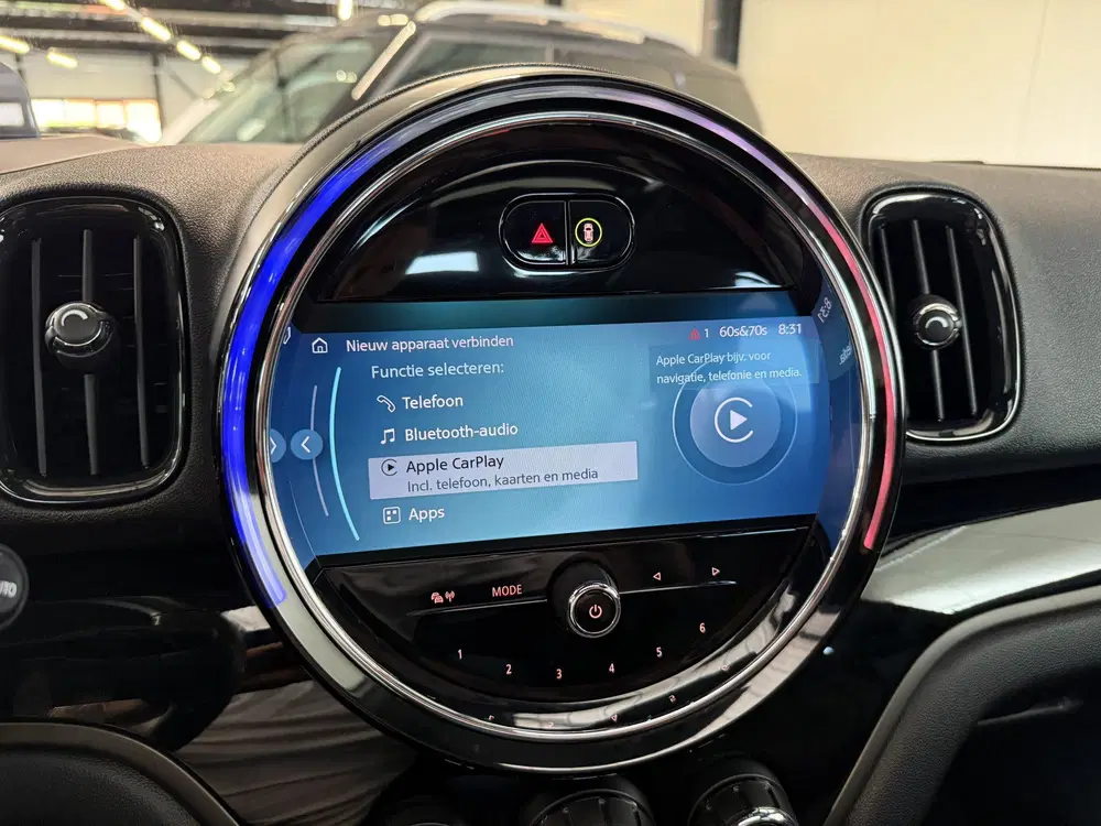 Mini Countryman 2.0 Cooper SE ALL4 Pano uit 2022, foto 14