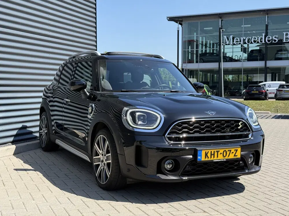 Mini Countryman 2.0 Cooper SE ALL4 Pano uit 2022, foto 3