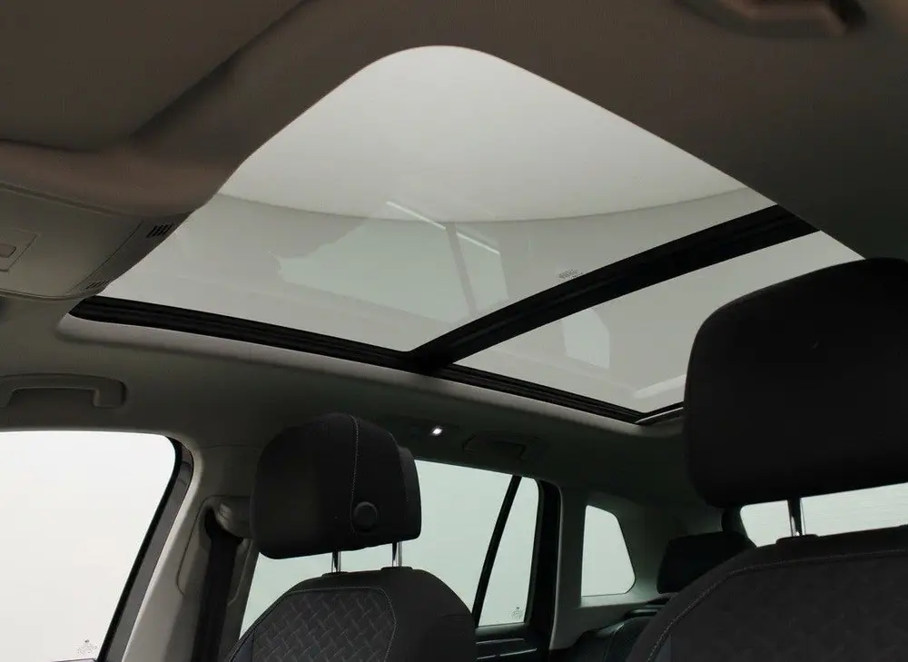 Volkswagen TIGUAN 1.5 TSI ACT IQ I VIRTUAL I CARPPLAY I PANO uit 2019, foto 10