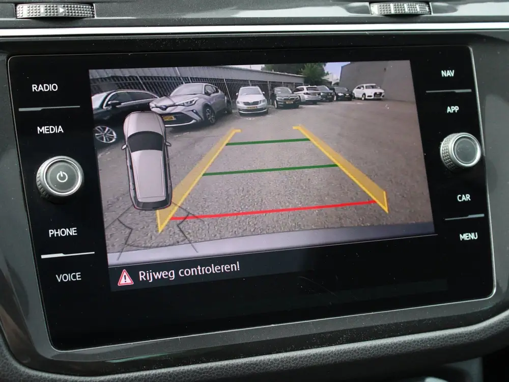 Volkswagen TIGUAN 1.5 TSI ACT IQ I VIRTUAL I CARPPLAY I PANO uit 2019, foto 13