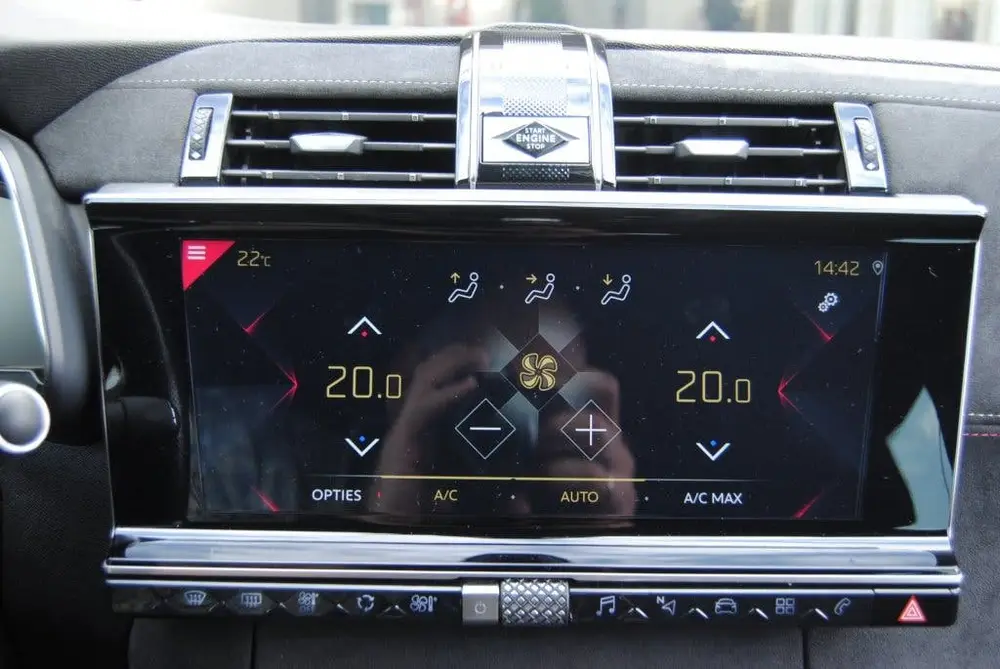 DS Automobiles 7 Crossback DS 7 Crossback 1.5 Bl.HDI Business (bj 2020) uit 2020, foto 20