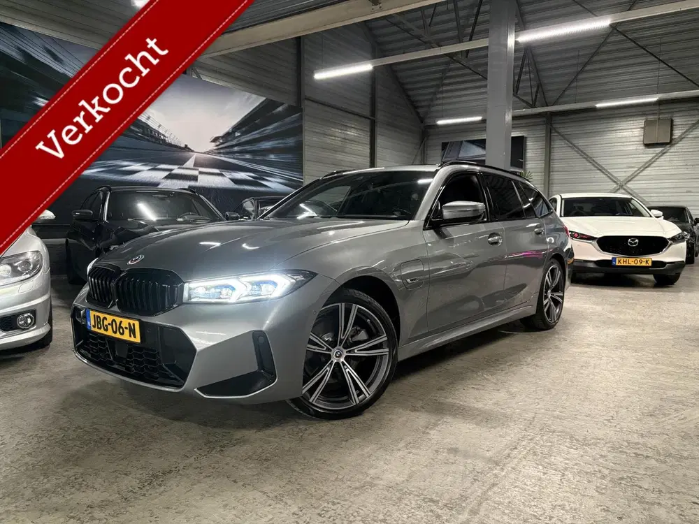 BMW 3-serie 330e xDrive uit 2022