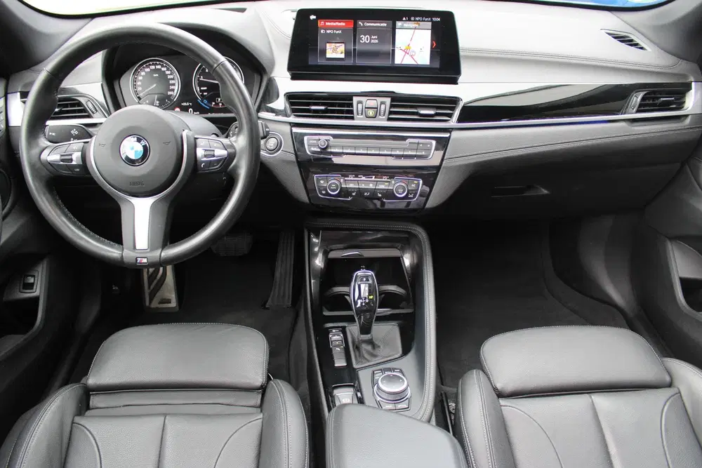 BMW X1 sDrive20i High Executive Edition uit 2019, foto 3