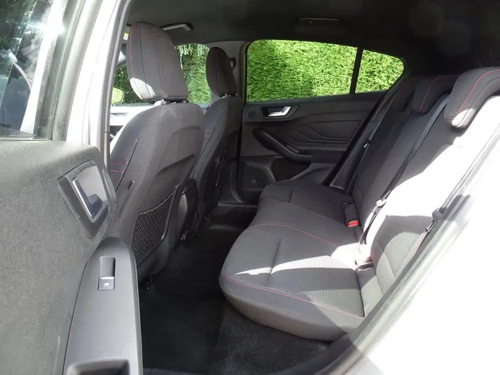 Ford Focus 1.0 125pk ST-Line met B&O uit 2019, foto 7