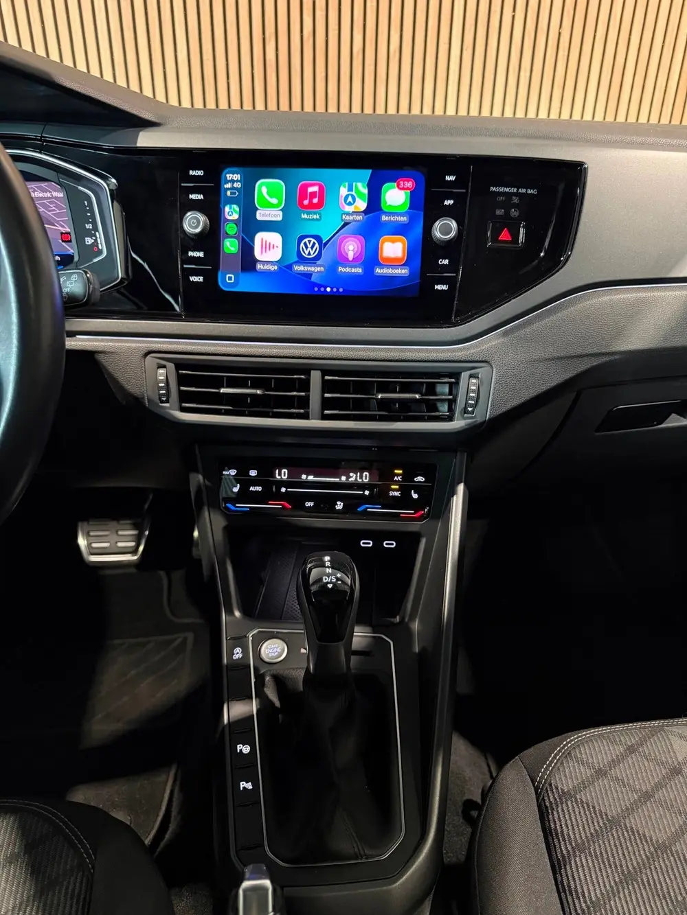 Volkswagen Taigo 1.5 TSI R-Line|Pano|Keyless|Carplay uit 2022, foto 13
