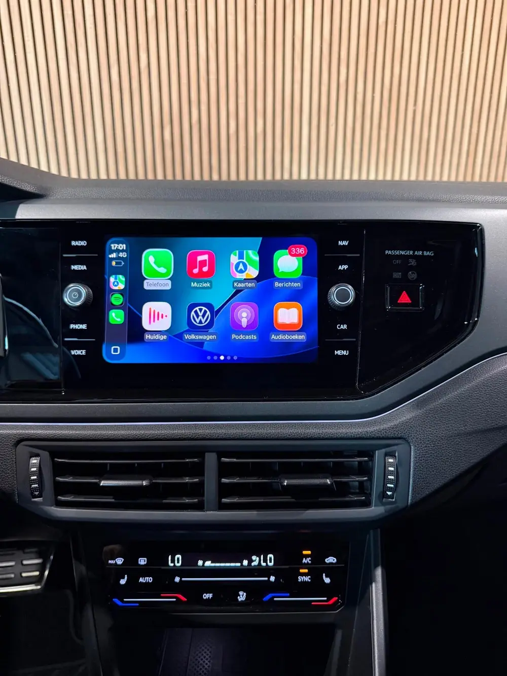 Volkswagen Taigo 1.5 TSI R-Line|Pano|Keyless|Carplay uit 2022, foto 18