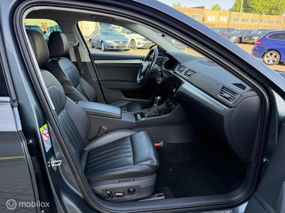Skoda Superb 1.5 TSI ACT Ambition PANORAMADAK uit 2019, foto 14