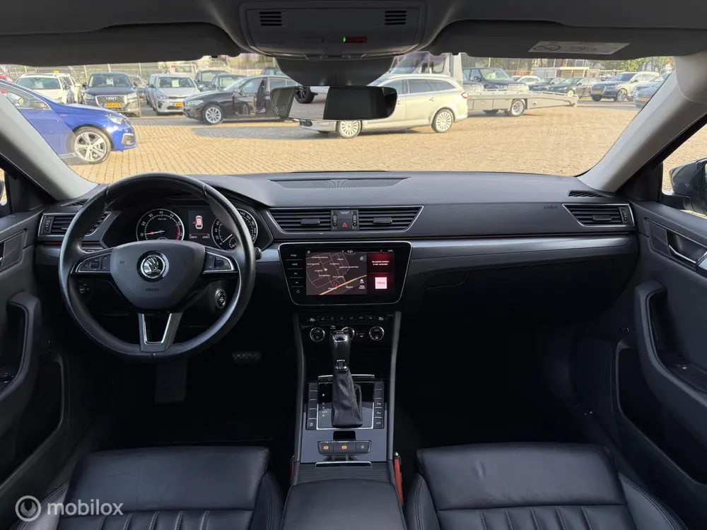 Skoda Superb 1.5 TSI ACT Ambition PANORAMADAK uit 2019, foto 2