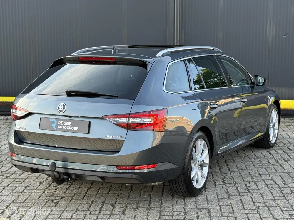 Skoda Superb 1.5 TSI ACT Ambition PANORAMADAK uit 2019, foto 3