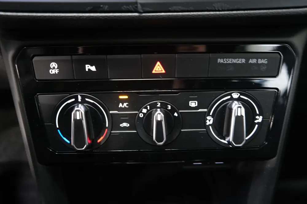 Volkswagen T-Cross 1.0 TSI Life Automaat - N.A.P. Airco, Cru uit 2021, foto 18