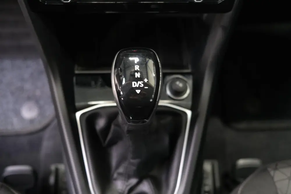 Volkswagen T-Cross 1.0 TSI Life Automaat - N.A.P. Airco, Cru uit 2021, foto 19