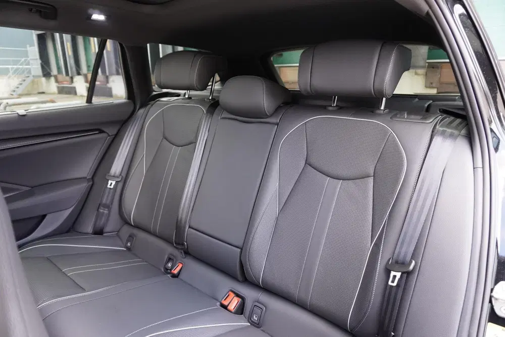 Skoda Superb 1.5 TSI 204pk PHEV Sportline Business uit 2025, foto 17