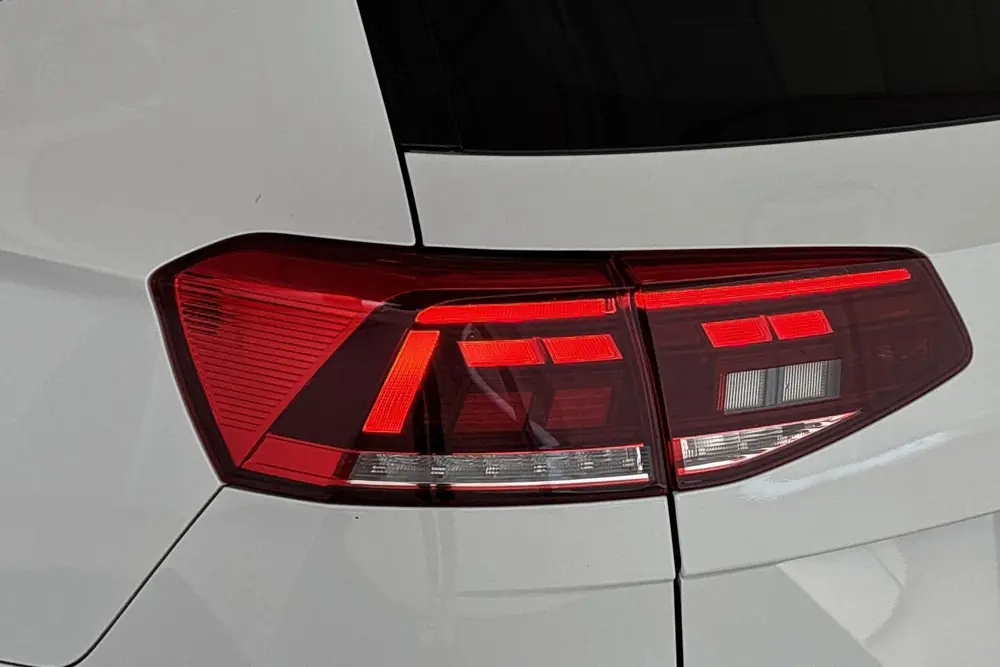 Volkswagen Passat Variant 1.4 TSI PHEV GTE uit 2022, foto 20