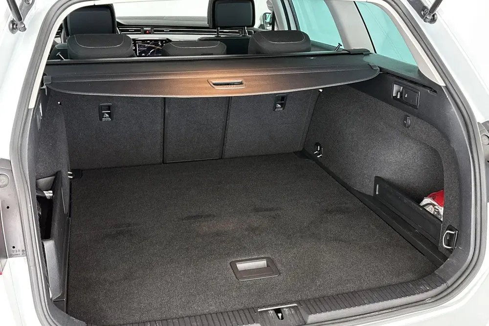 Volkswagen Passat Variant 1.4 TSI PHEV GTE uit 2022, foto 9