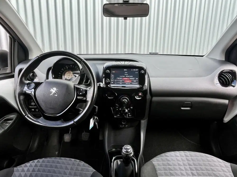 Peugeot 108 1.0 e-VTi Allure TOP Apple Carplay uit 2021, foto 10