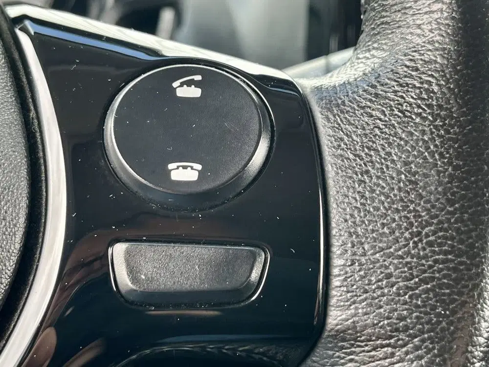 Peugeot 108 1.0 e-VTi Allure TOP Apple Carplay uit 2021, foto 15