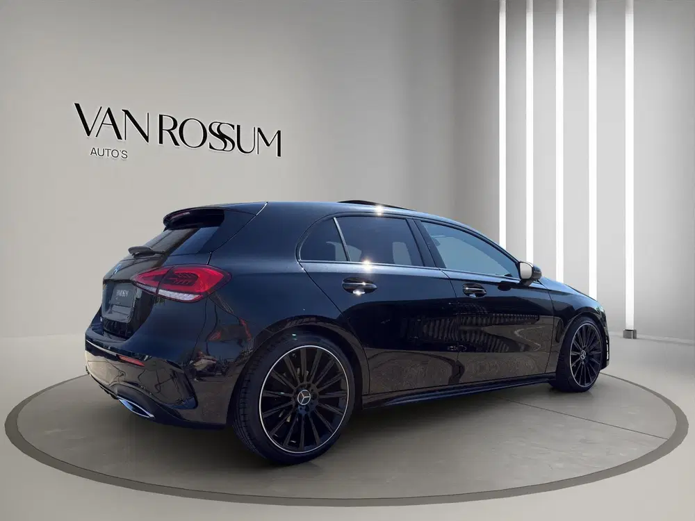 Mercedes-Benz A-Klasse 180 Business Solution AMG Pano uit 2020, foto 3