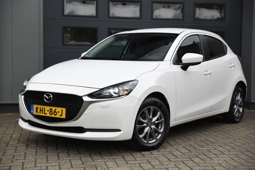 Mazda 2 1.5 SkyActiv-G 90 Exclusive-Line 5 Stuks T uit 2023