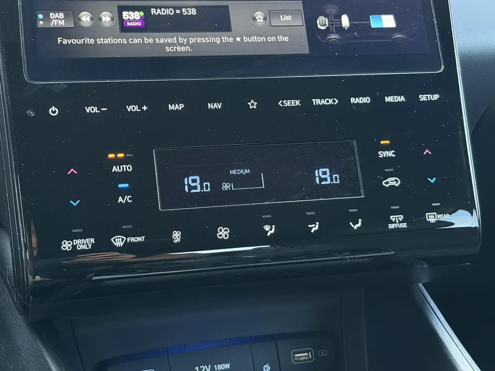 Hyundai TUCSON 1.6 T-GDI HEV 230pk N Line Edition uit 2023, foto 4