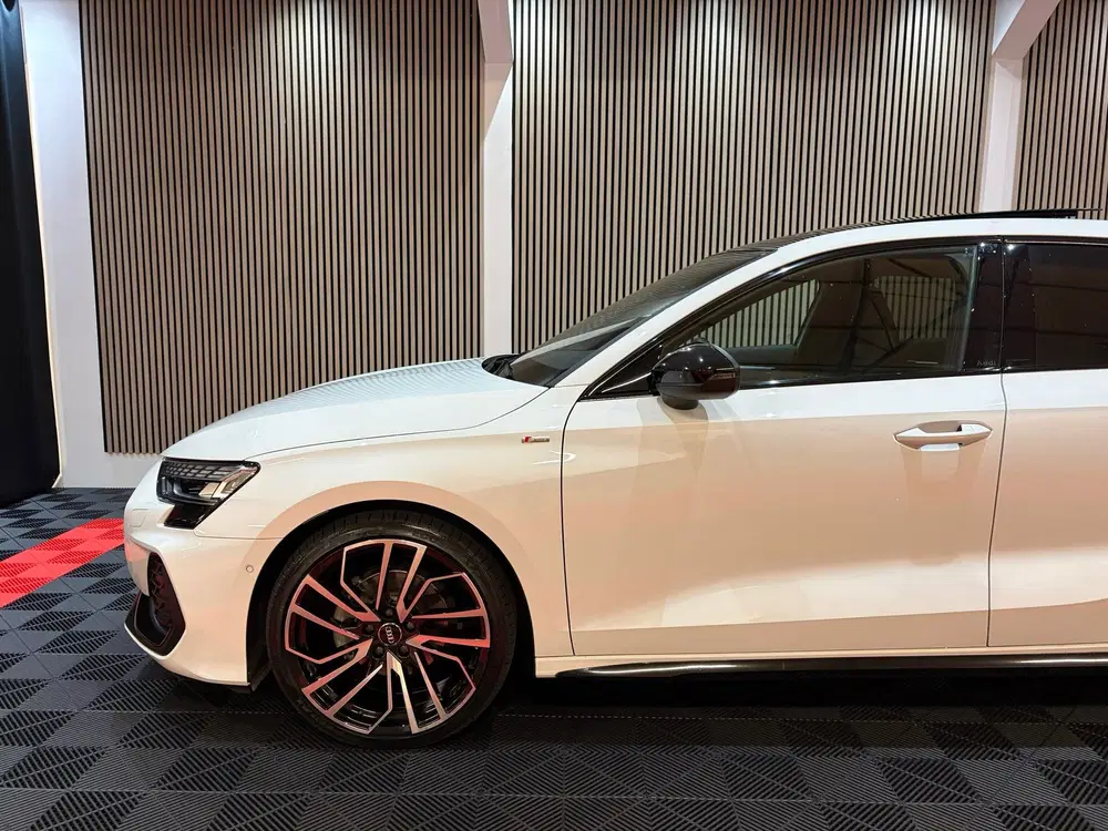 Audi A3 35 TFSI S edition 3xS-line Pano Camera Fac uit 2025, foto 16