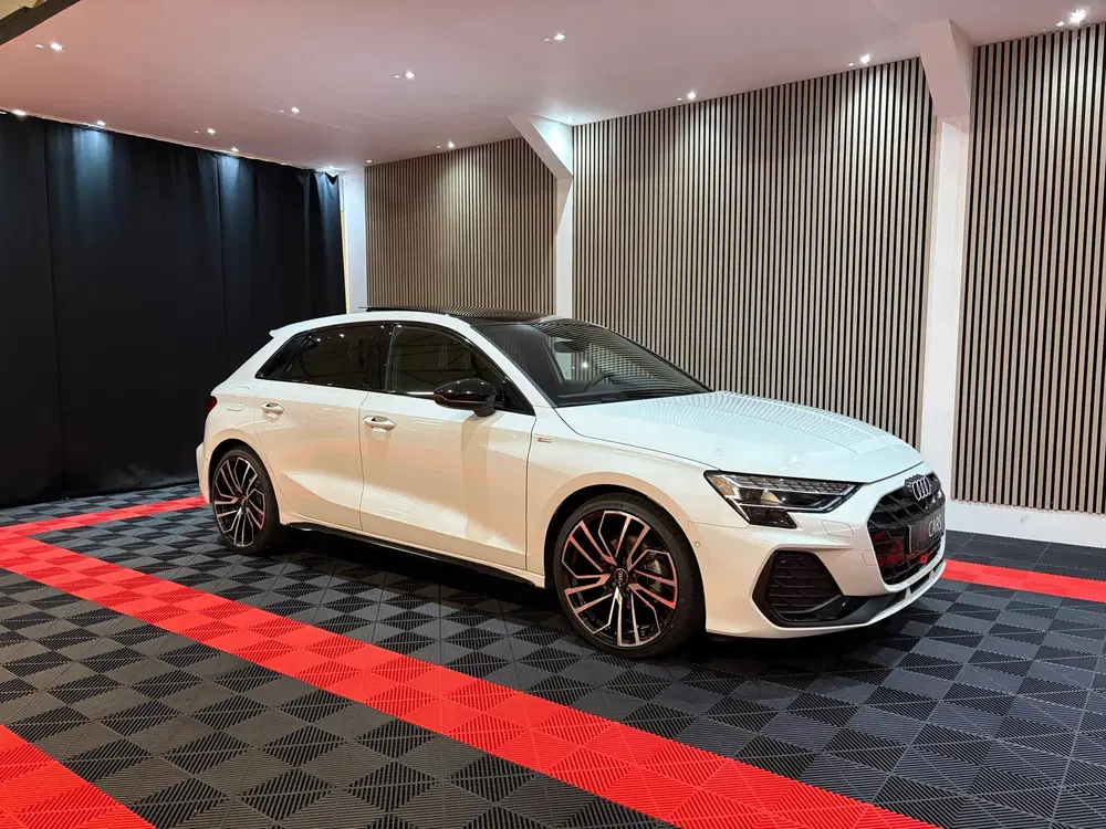 Audi A3 35 TFSI S edition 3xS-line Pano Camera Fac uit 2025, foto 8