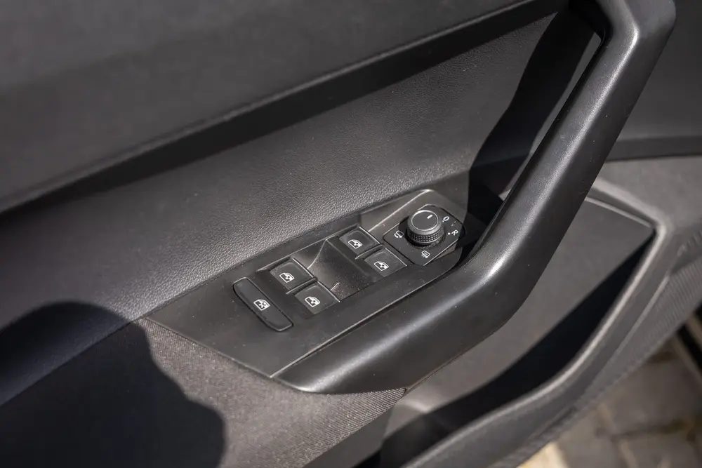Volkswagen POLO 1.0 TSI Style 110pk pano | iq light | dashbo uit 2022, foto 18