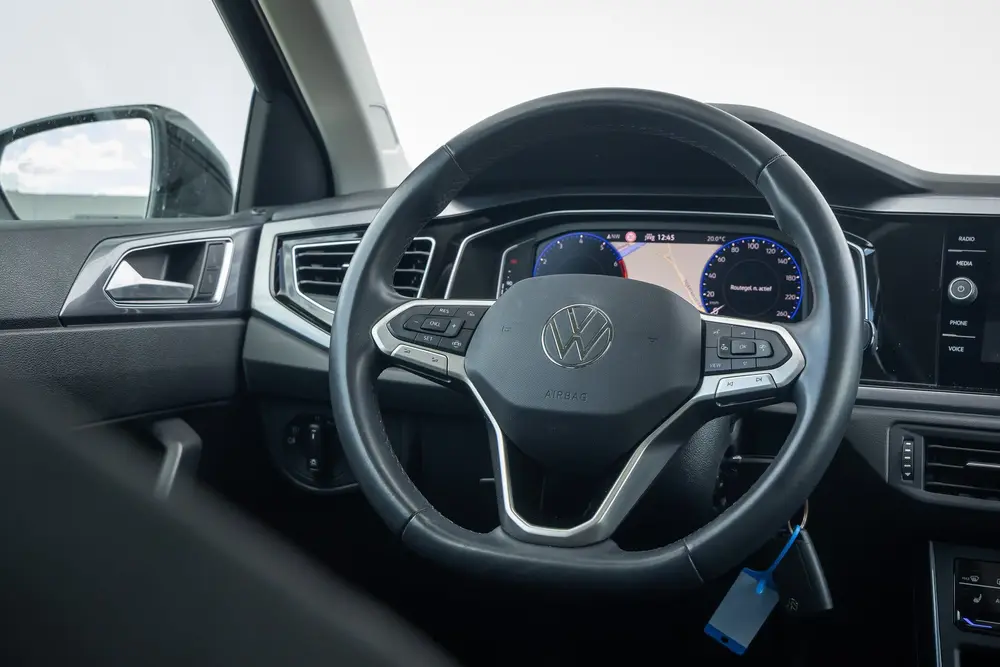 Volkswagen POLO 1.0 TSI Style 110pk pano | iq light | dashbo uit 2022, foto 9