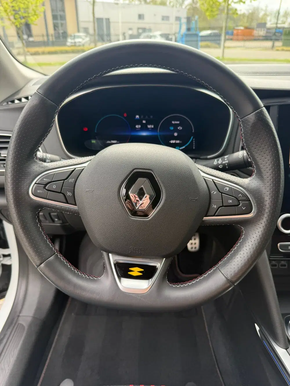 Renault Megane Mégane 1.6 E-tech Plug-in Hybrid 160pk. R. uit 2020, foto 9