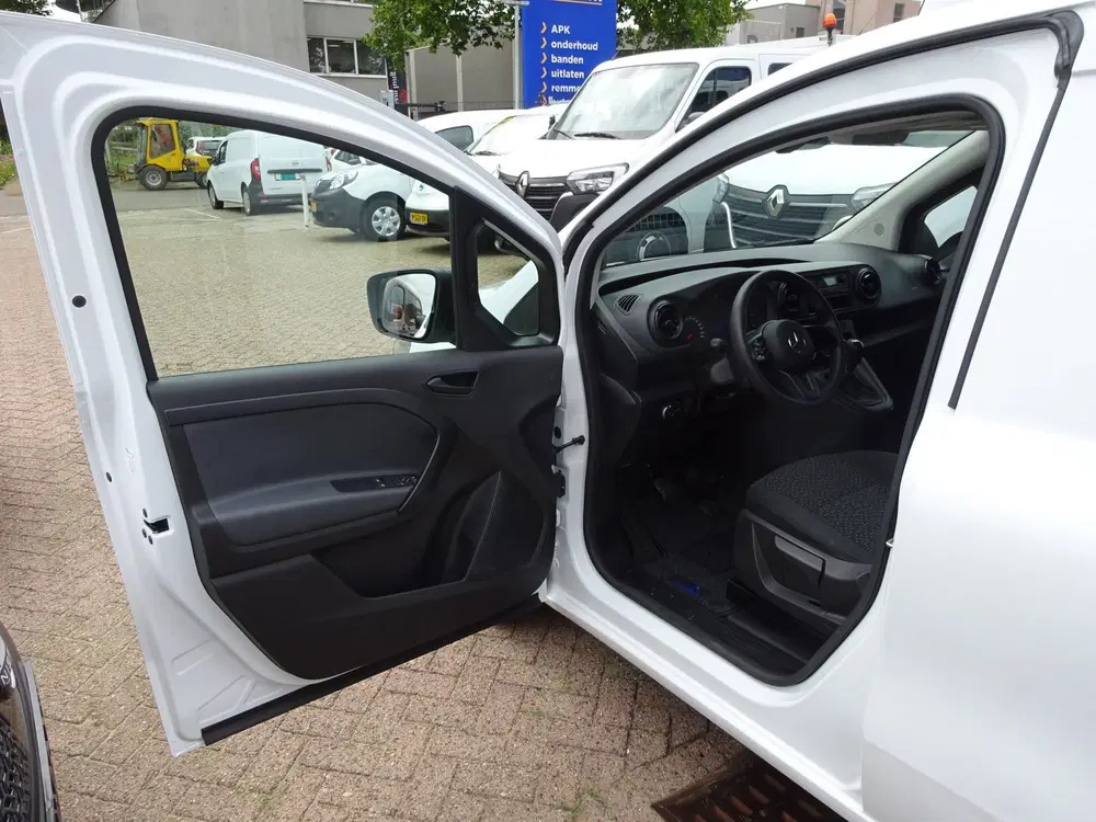 Mercedes-Benz Citan 108 CDI L1 Pro ZEER WEINIG KILOMETERS uit 2022, foto 11