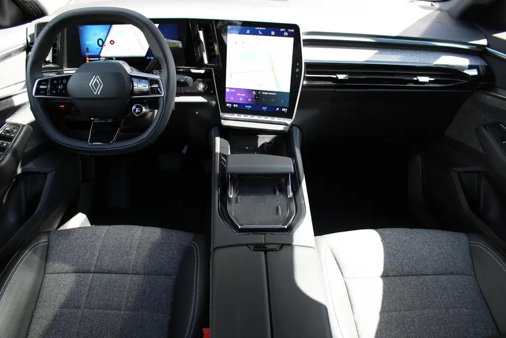 Renault Espace E-Tech full hybrid 200 techno 5p. uit 2025, foto 3