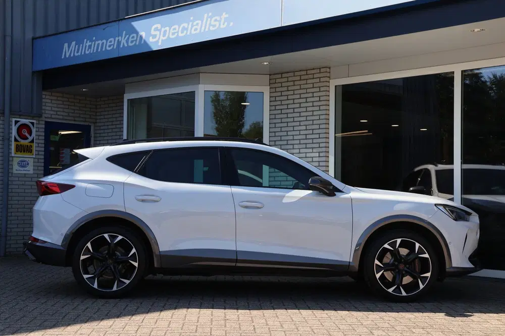 Cupra Formentor 1.4 e-Hybrid SOH 99% VZ Panoramadak 360° C uit 2023, foto 12