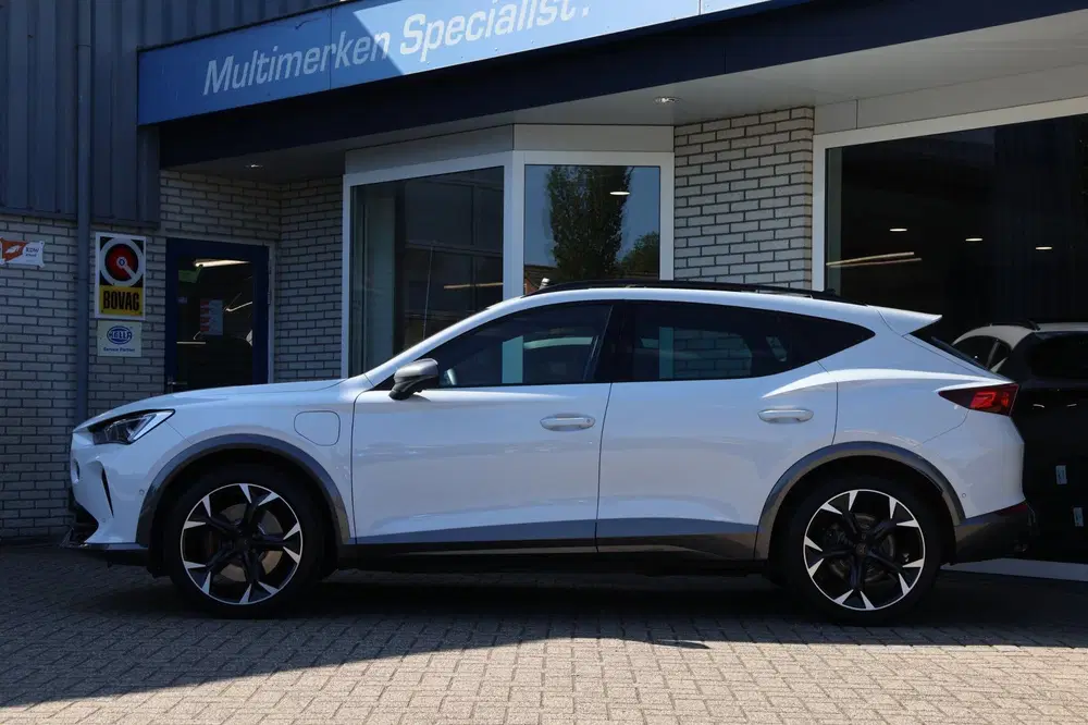 Cupra Formentor 1.4 e-Hybrid SOH 99% VZ Panoramadak 360° C uit 2023, foto 2