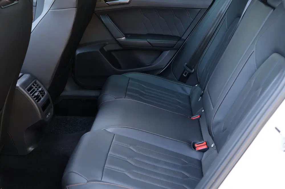 Cupra Formentor 1.4 e-Hybrid SOH 99% VZ Panoramadak 360° C uit 2023, foto 20