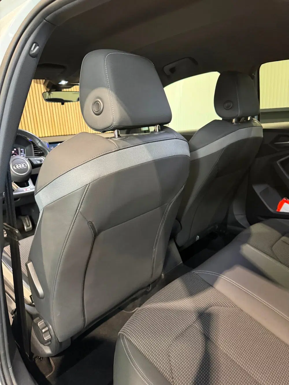 Audi A1 25 TFSI S-Line uit 2021, foto 17