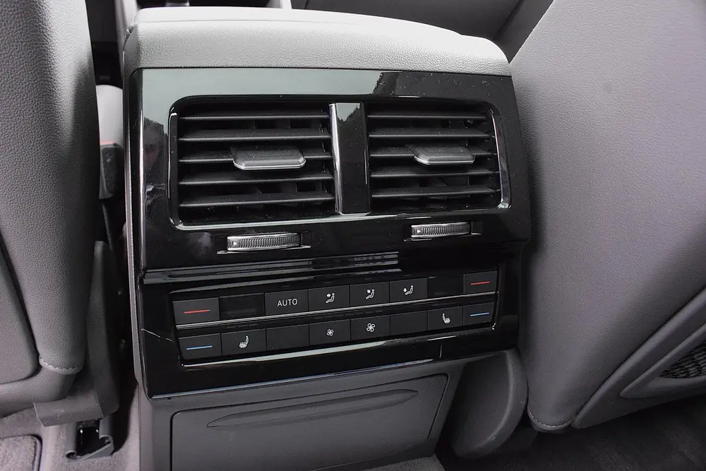 Volkswagen Touareg 3.0 TSi eHybrid 4MOTION | Trekhaak | Luch uit 2020, foto 6