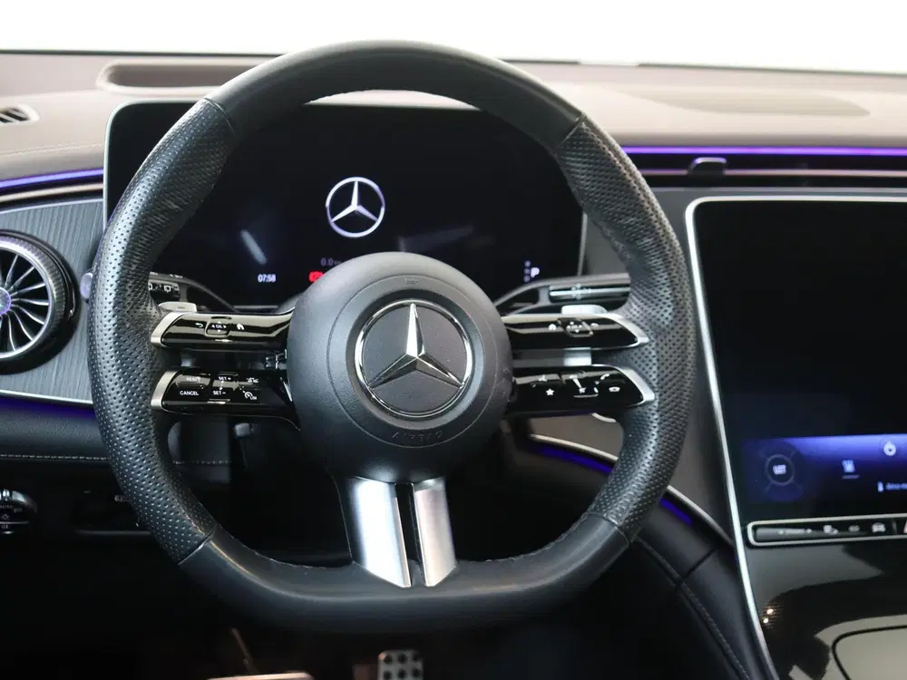 Mercedes-Benz EQE SUV 500 4Matic AMG Line 91 kWh Panoramadak uit 2024, foto 12