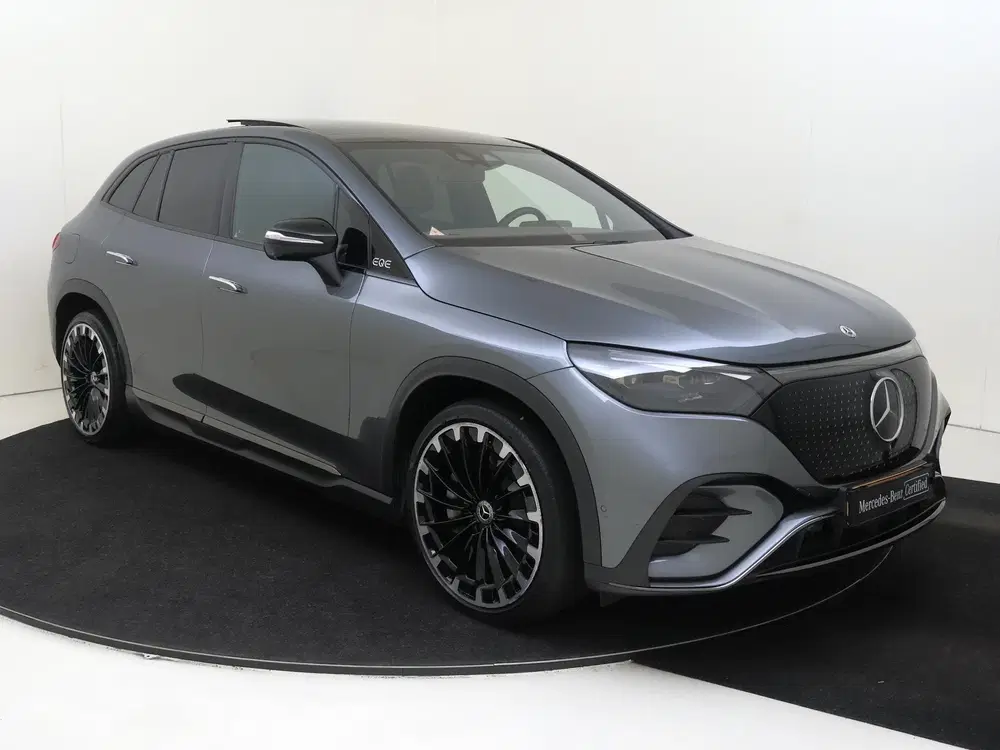 Mercedes-Benz EQE SUV 500 4Matic AMG Line 91 kWh Panoramadak uit 2024, foto 2