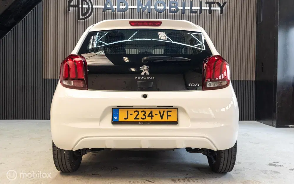 Peugeot 108 1.0 e-VTi Allure Cruise Carplay DAB+ LM Ve uit 2020, foto 8