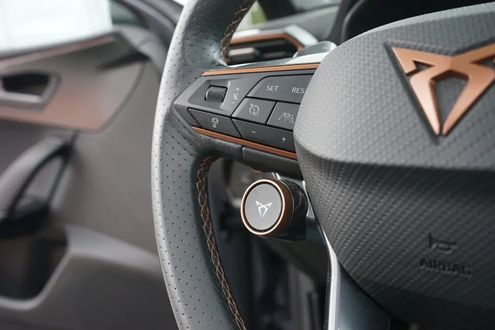 Cupra Leon Sportstourer 1.4 e-Hybrid VZ Chopper 245PK Panoda uit 2021, foto 17