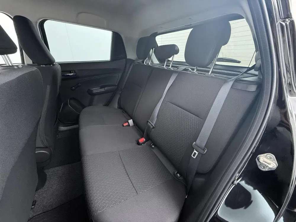 Suzuki Swift 1.2 Select Smart Hybrid uit 2024, foto 9