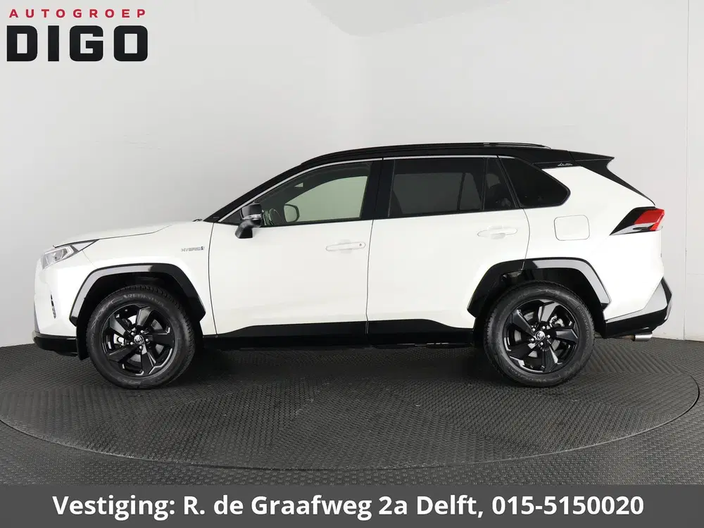 Toyota RAV 4 2.5 Hybrid AWD Bi-Tone uit 2021, foto 4