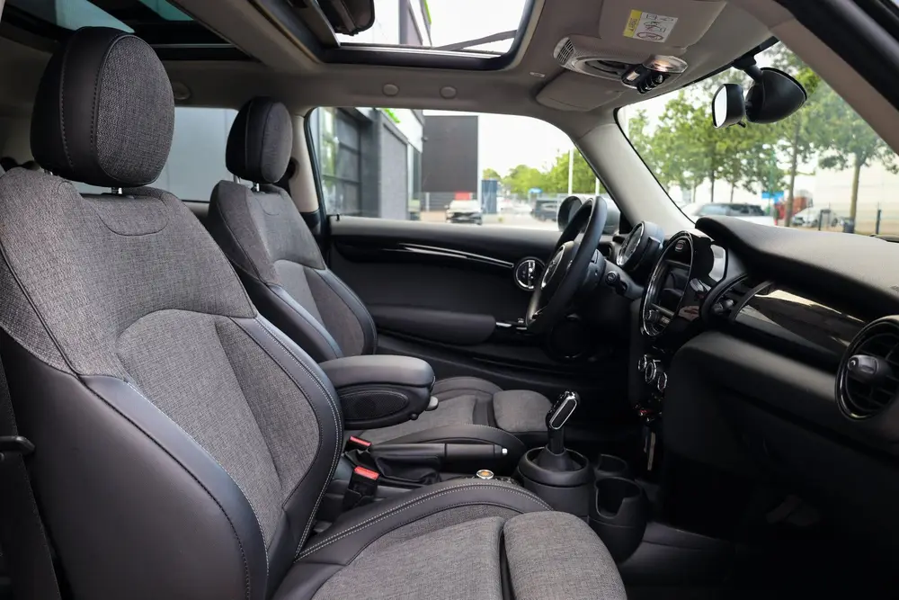 Mini 3-Deurs 1.5 One | PANO | CARPLAY | PDC | CRUISE | uit 2019, foto 18