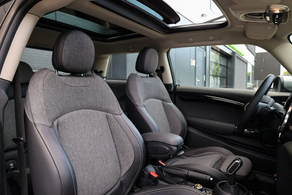 Mini 3-Deurs 1.5 One | PANO | CARPLAY | PDC | CRUISE | uit 2019, foto 19
