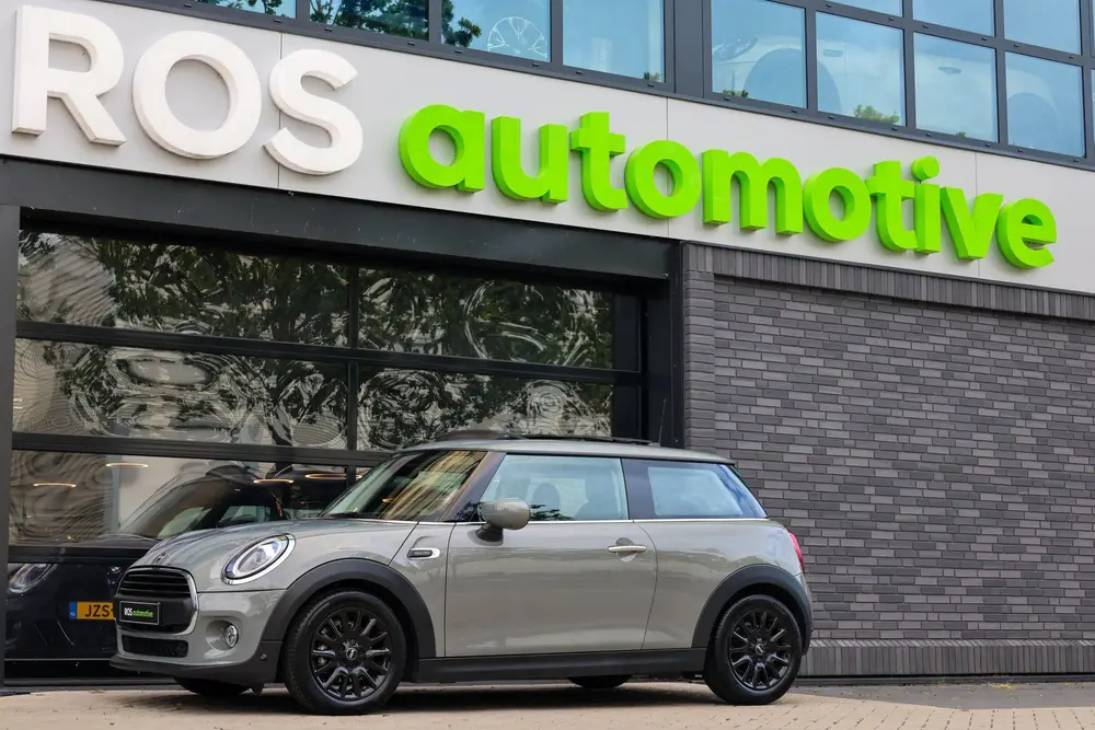 Mini 3-Deurs 1.5 One | PANO | CARPLAY | PDC | CRUISE | uit 2019, foto 3